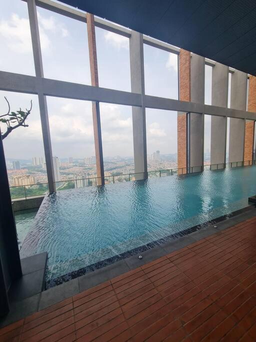 Luxury 2bedroom Near Midvalley - Millerz Square Pangsapuri